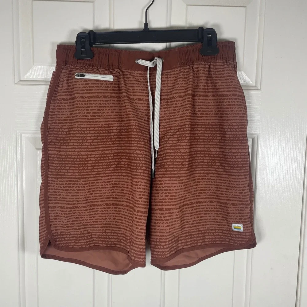 Vuori Banks Shorts Rust Brown Geometric Print unlined Athletic Gym Mens Large
